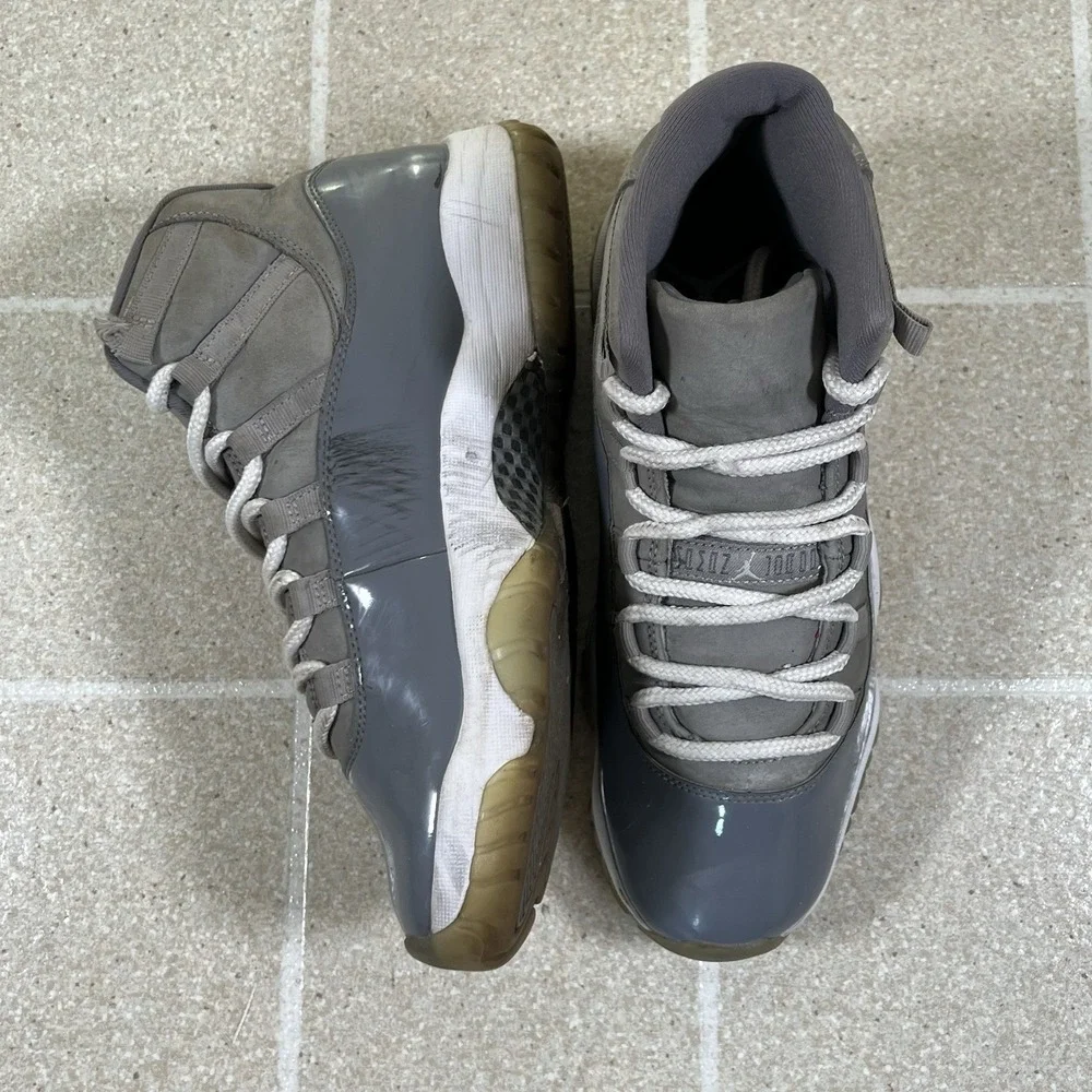 Nike Air Jordan 11 Retro High Cool Grey Size 9 CT8012-005